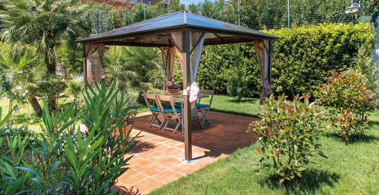 Casa "La Conchiglia" Bed & Breakfast Civitanova Marche Exterior photo